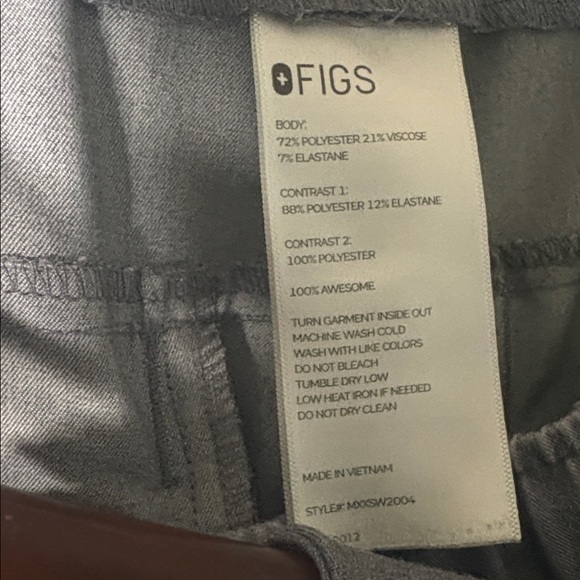 Men’s Figs scrub set gray green string size Large technical collection - Picture 8 of 12